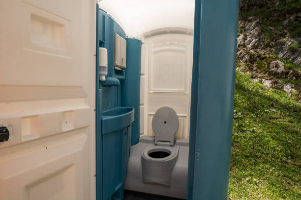 Portable Toilet Options We Offer in Hamlet, IN
